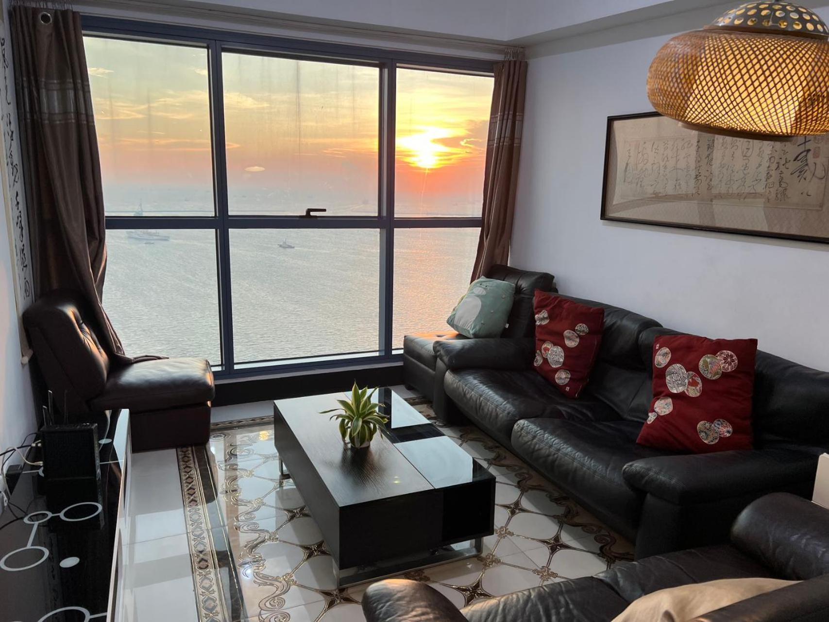 Sunset House Roxas Bay Apartment มะนิลา ภายนอก รูปภาพ