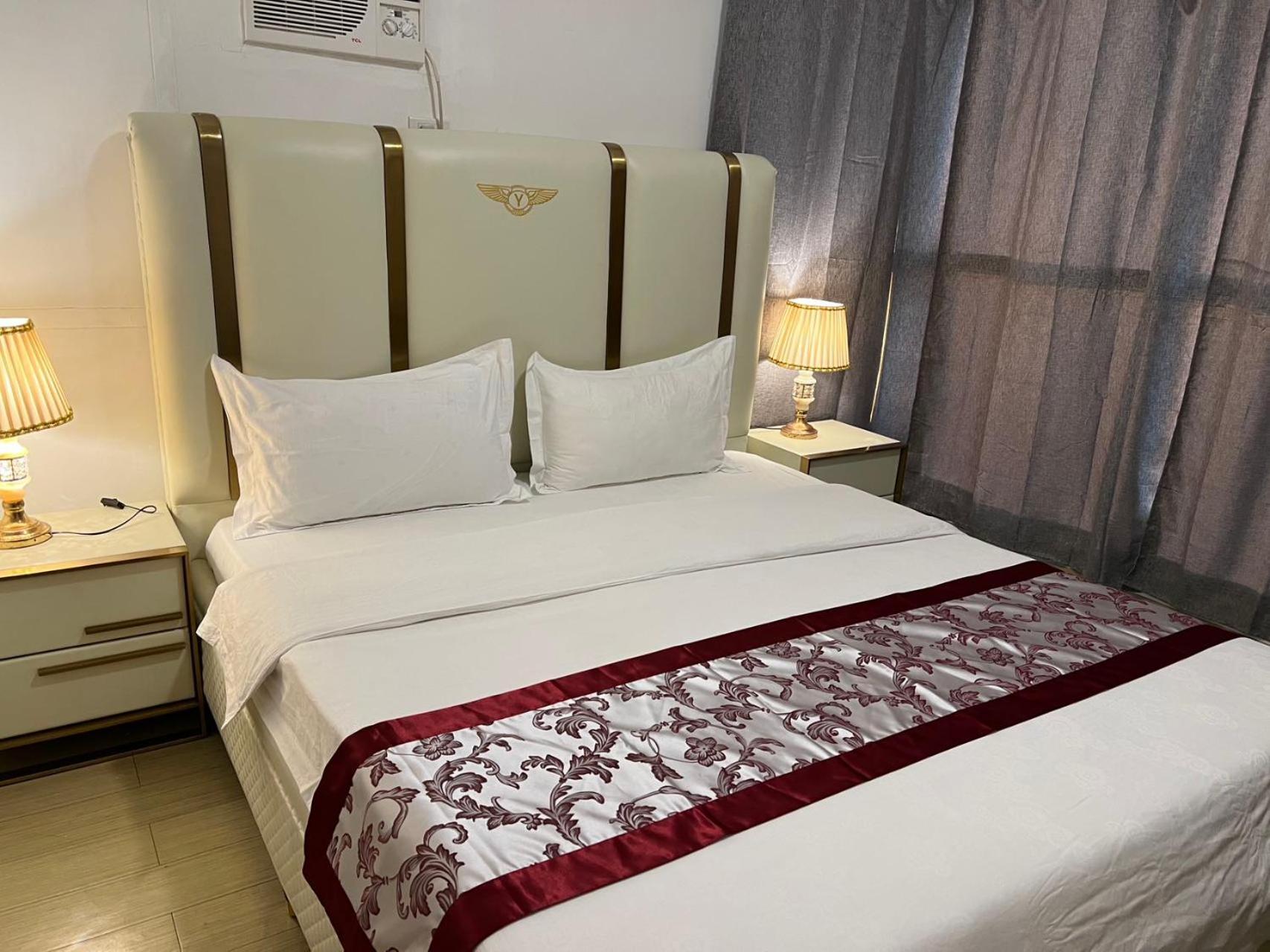 Sunset House Roxas Bay Apartment มะนิลา ภายนอก รูปภาพ